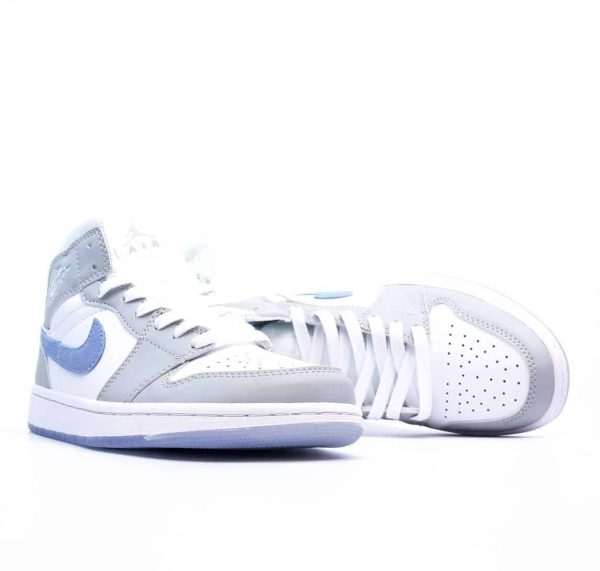 Air Jordan 1 Mid Grey Blue