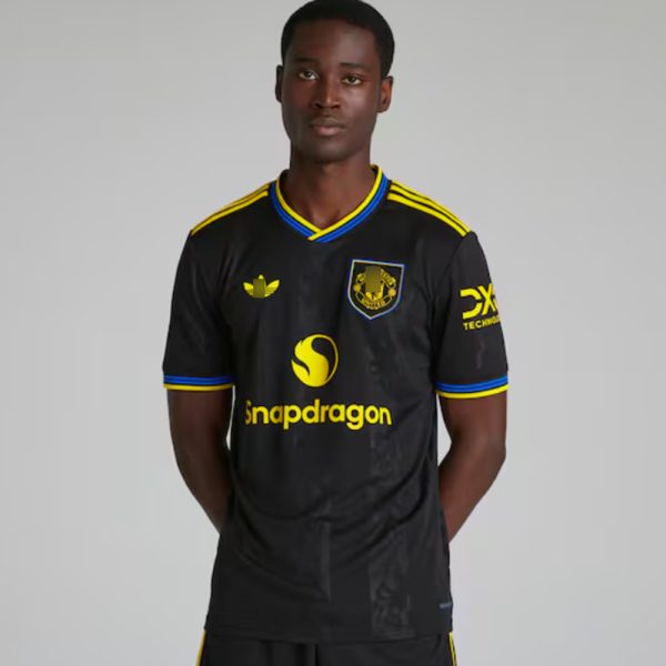 Camiseta Manchester United 25/26 3ª equipación