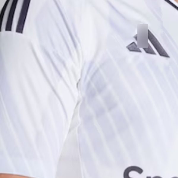Conjunto Manchester United 25/26 talla niño 2ª equipación