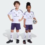 Conjunto Manchester United 25/26 talla niño 2ª equipación