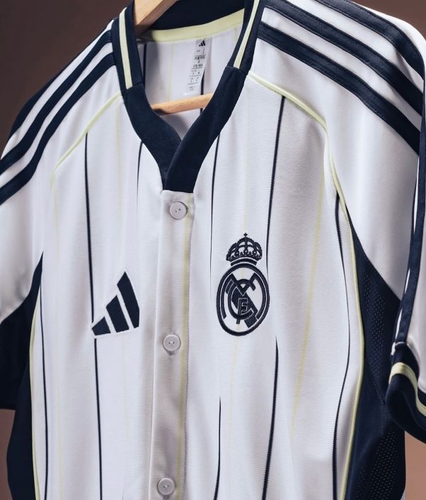 Camiseta Real Madrid Especial Estilo Baseball 2026